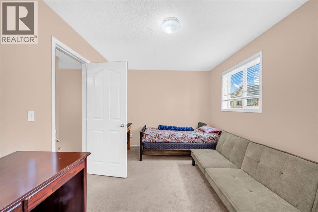 #2204 111 Tarawood Lane NE - 19
