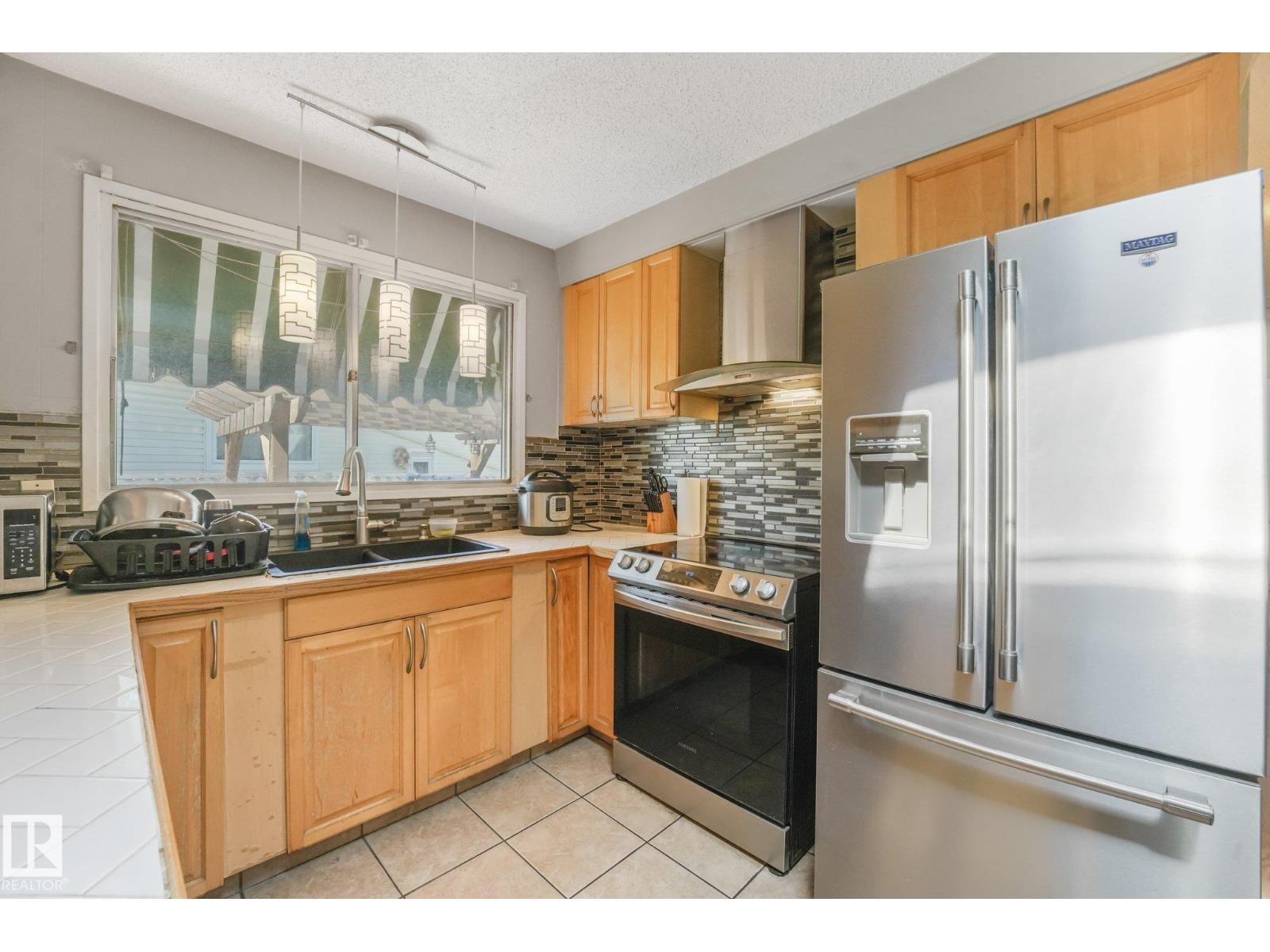 5914 91 AV NW - Image 16