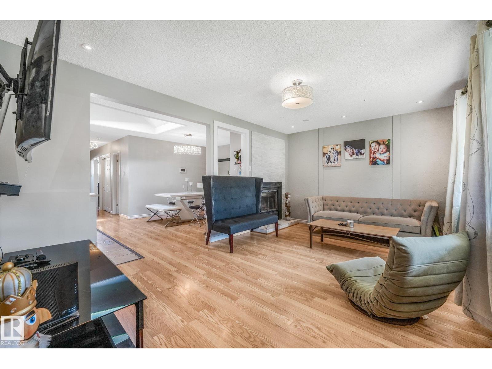 5914 91 AV NW - 7