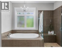 112 Alusru Way, Whitehorse, YT Y1A0C3 Photo 30