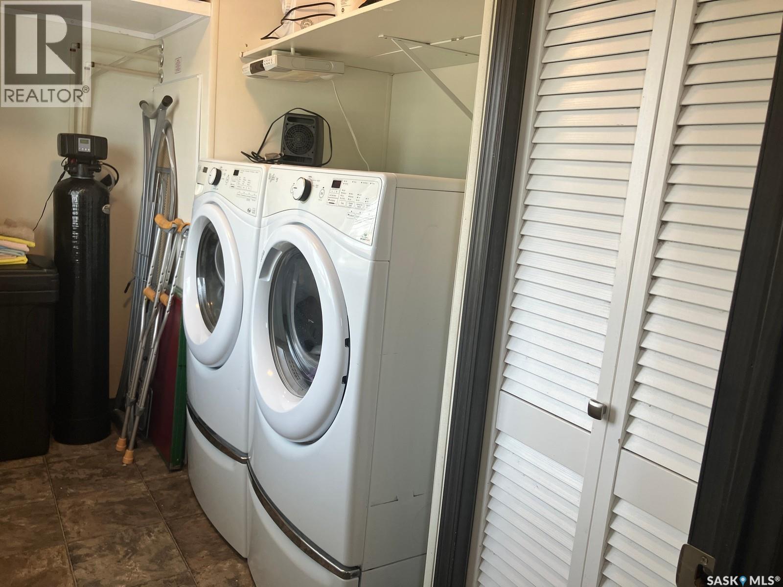 1205 3rd STREET W - 29