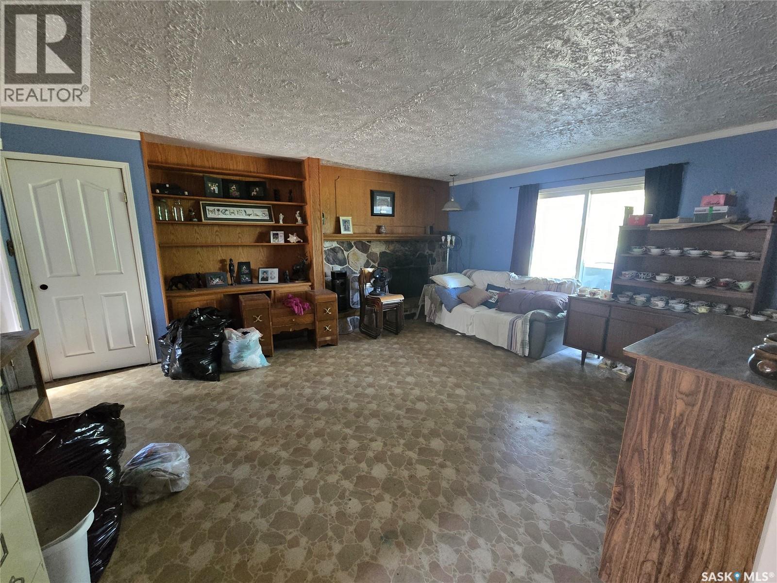 327 Russell STREET - Image 13
