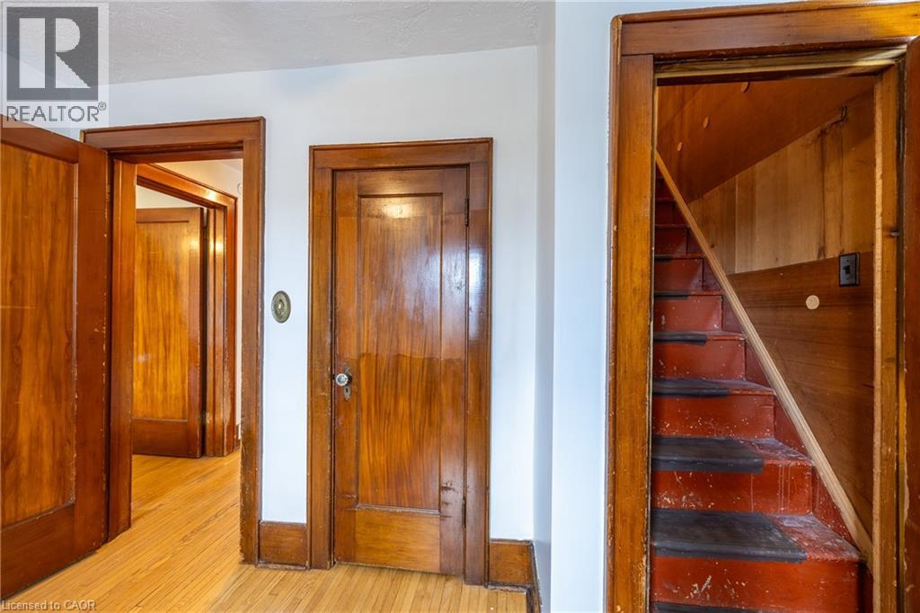 244 KENT Street S - 22