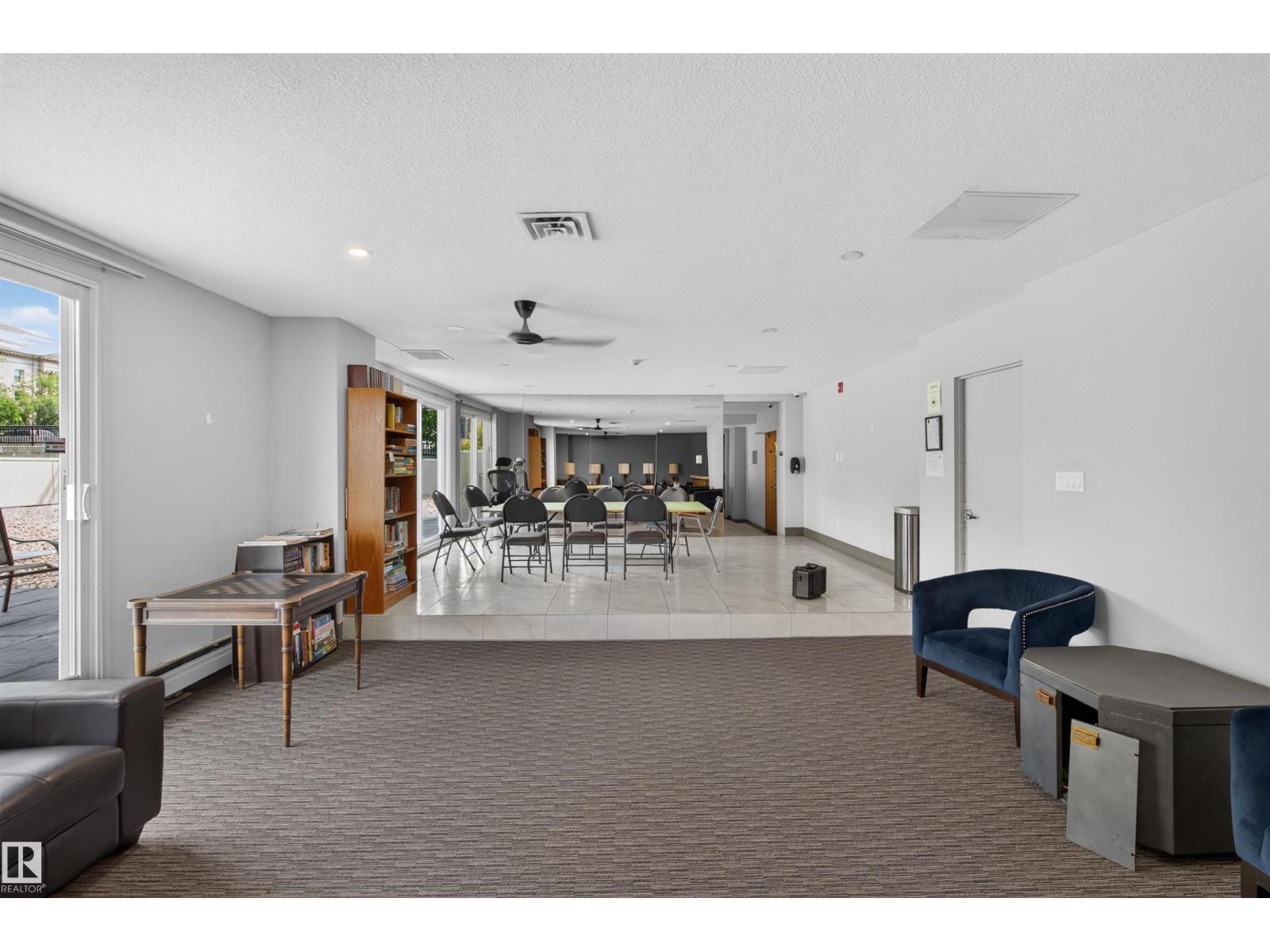 #703 9909 110 ST NW - 21