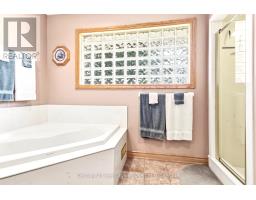 26 Deveron Crescent, London South, ON N5Z4B1 Photo 15