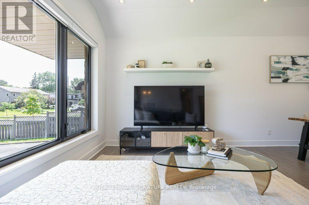 14 BONACRES AVENUE - 13