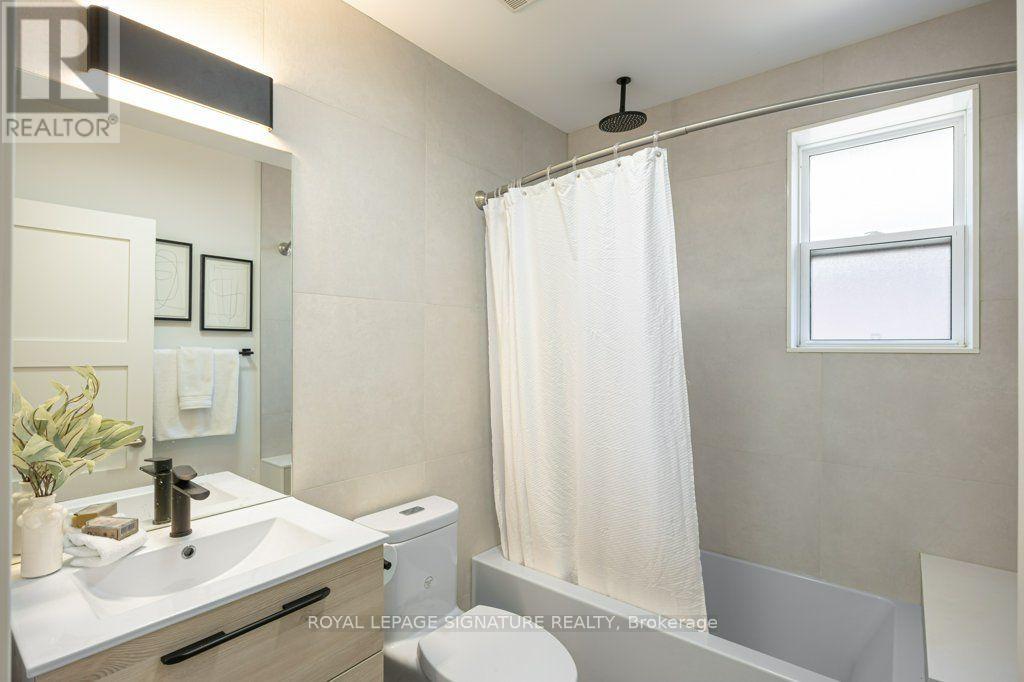 14 BONACRES AVENUE - 25
