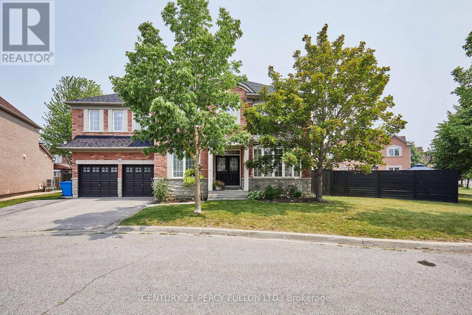 8 MACKELLER COURT - 1