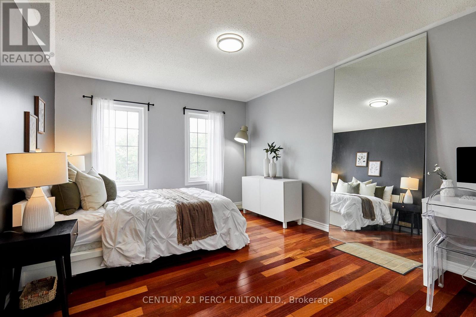 8 MACKELLER COURT - 29