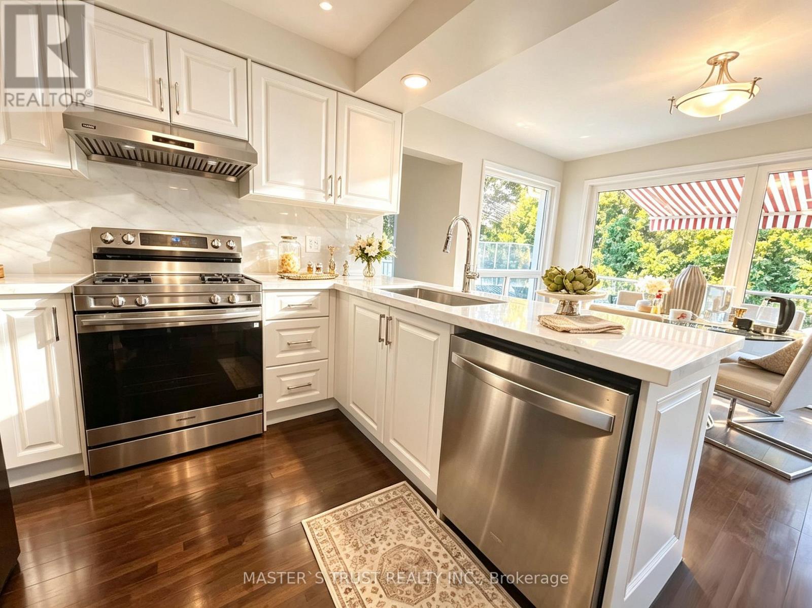 47 GLEN HILL DRIVE - 10