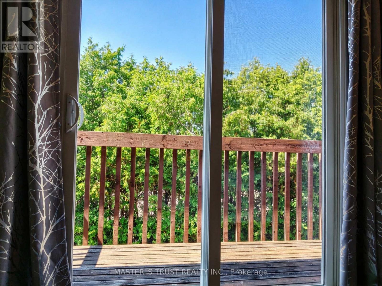 47 GLEN HILL DRIVE - 21