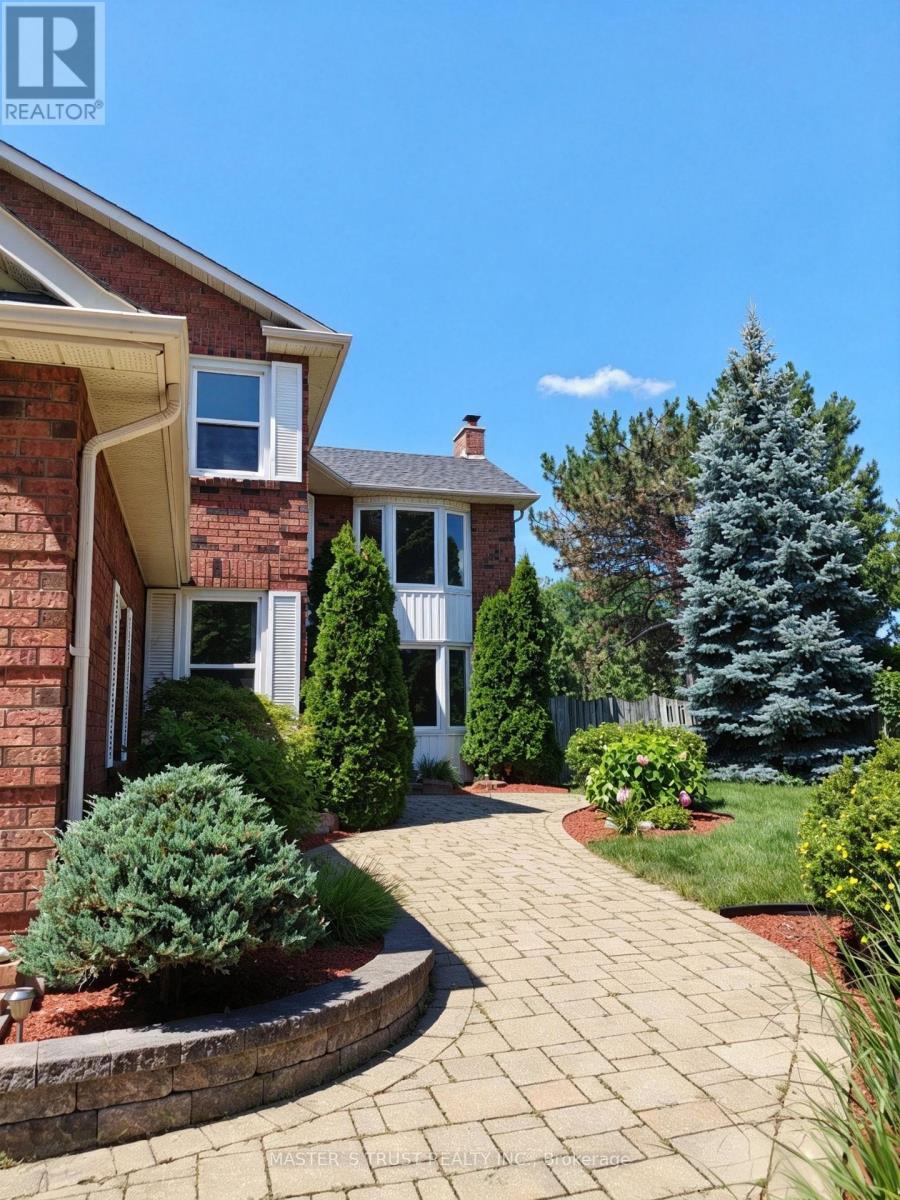 47 GLEN HILL DRIVE - 3