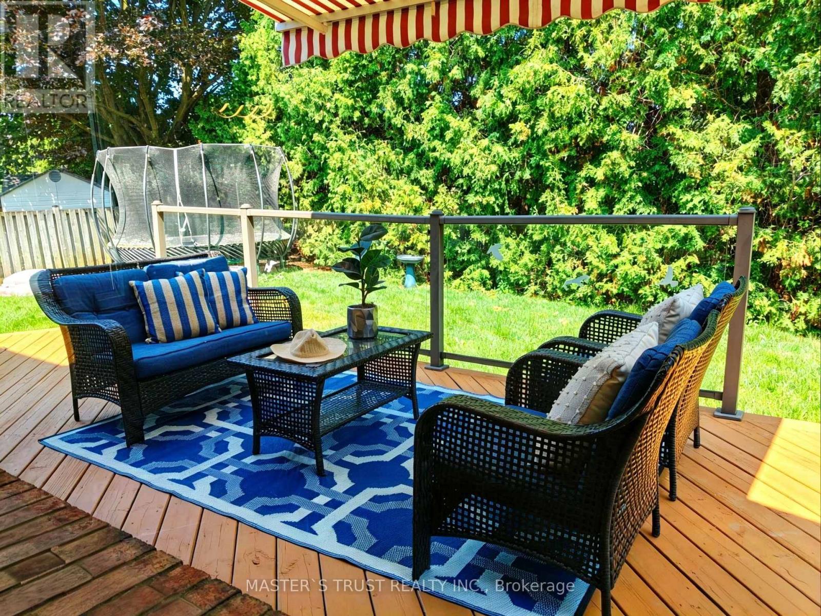 47 GLEN HILL DRIVE - 38