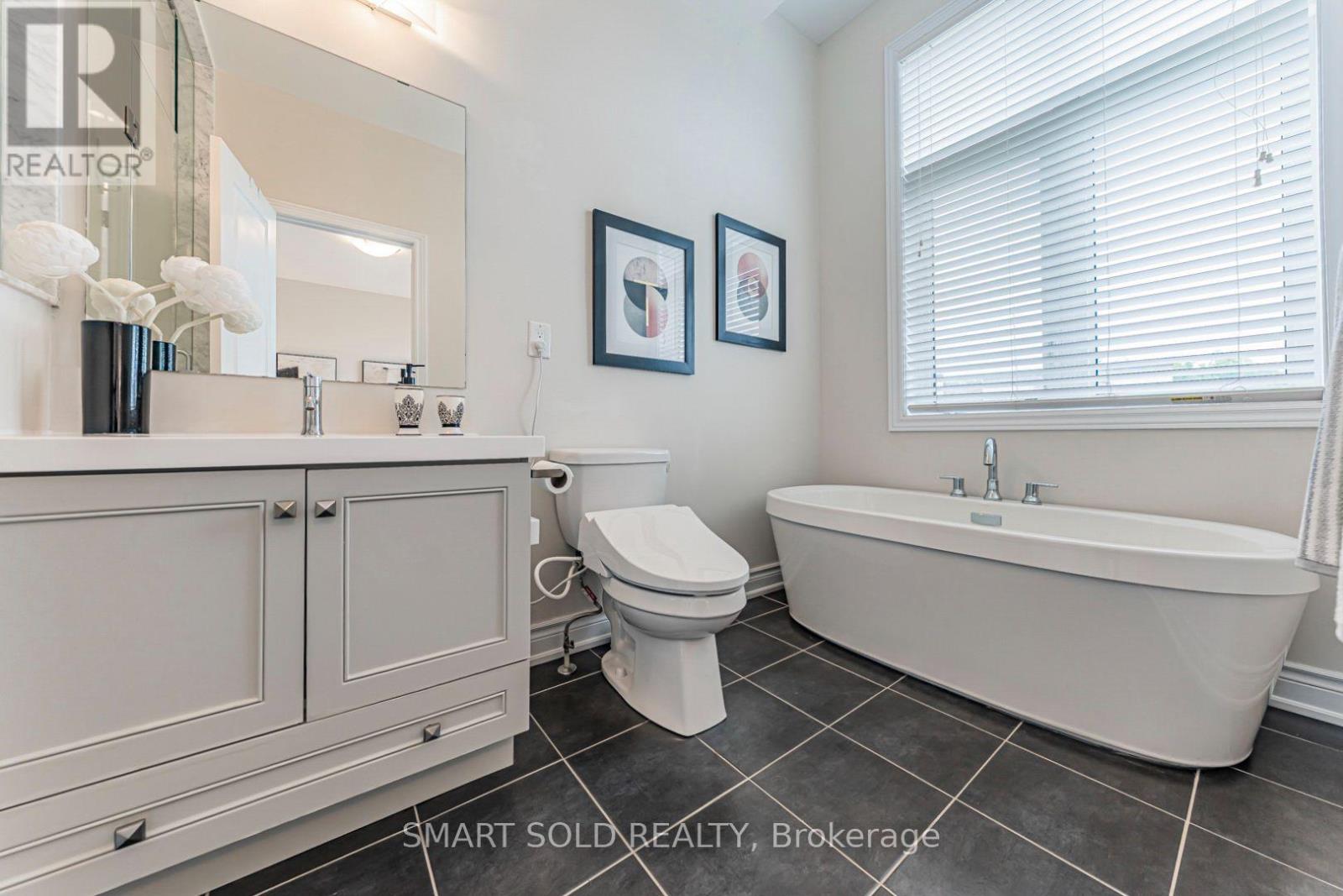 585 MARC SANTI BOULEVARD - 33