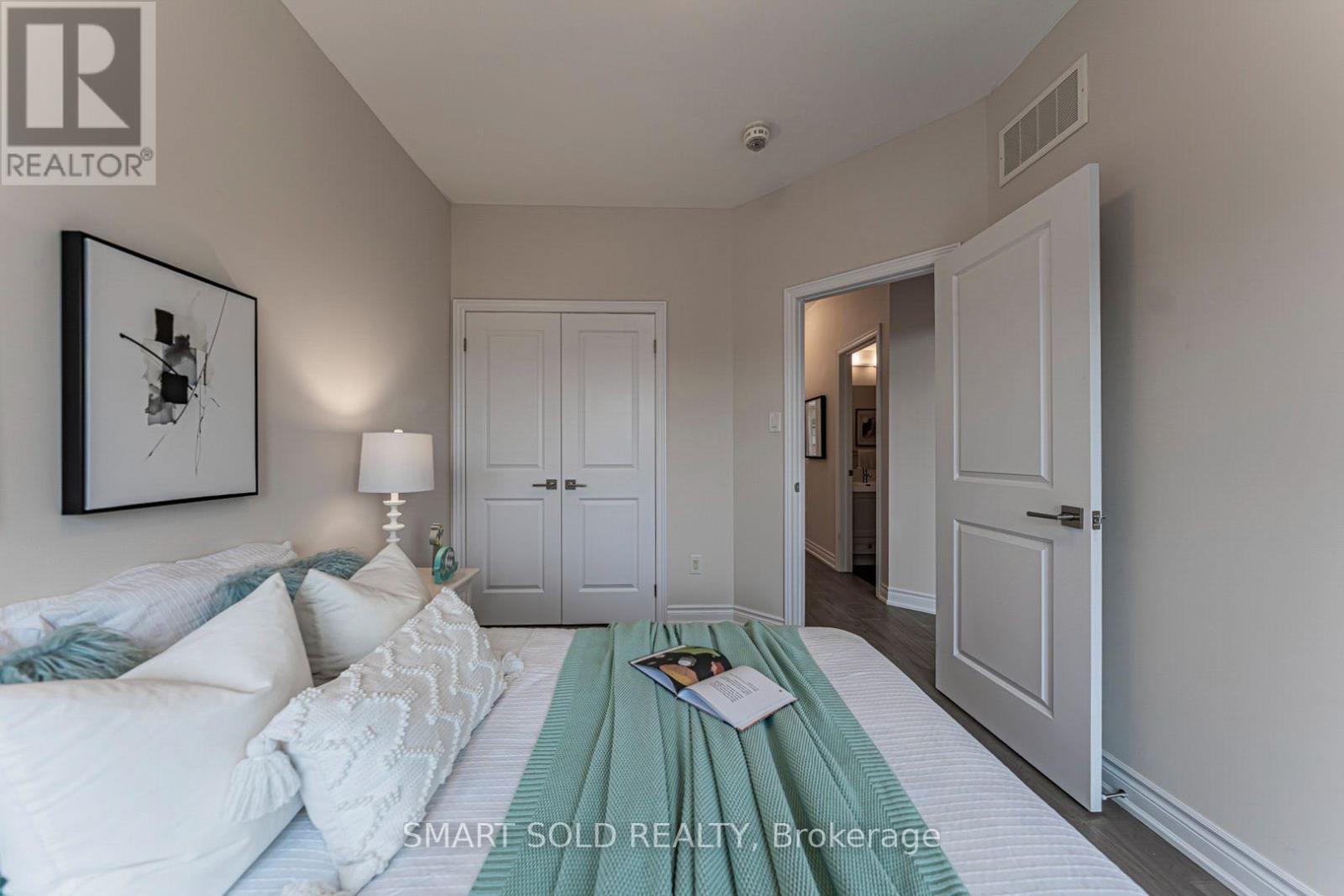 585 MARC SANTI BOULEVARD - 39