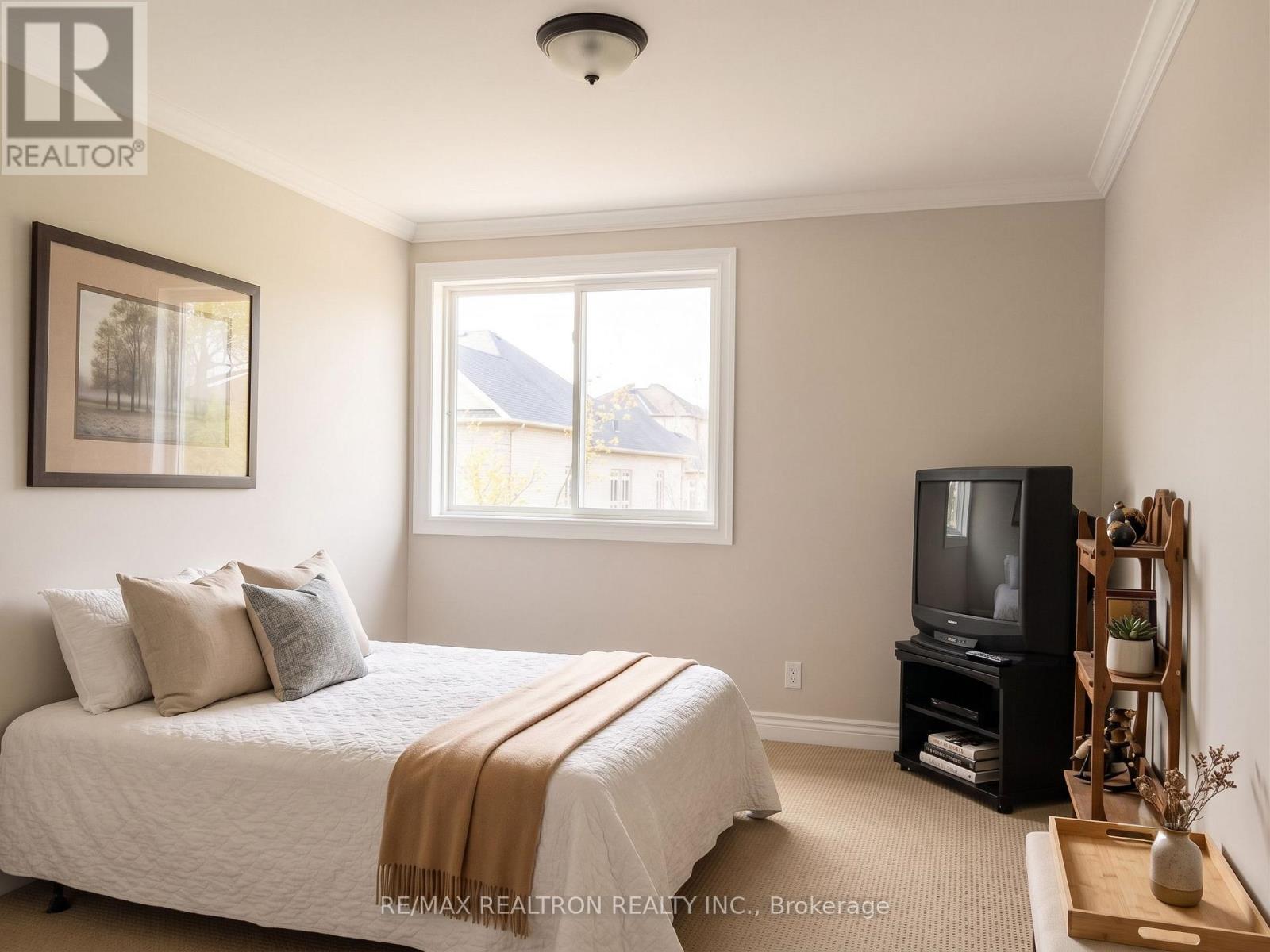 166 WELDRICK ROAD - 11