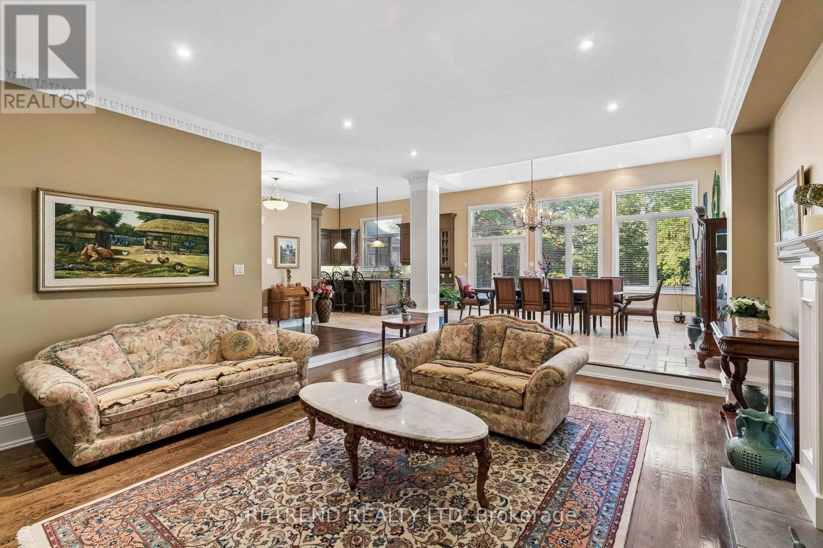 791 CLARENCE STREET - Image 11
