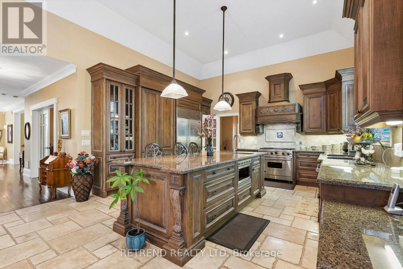 791 CLARENCE STREET - Image 14