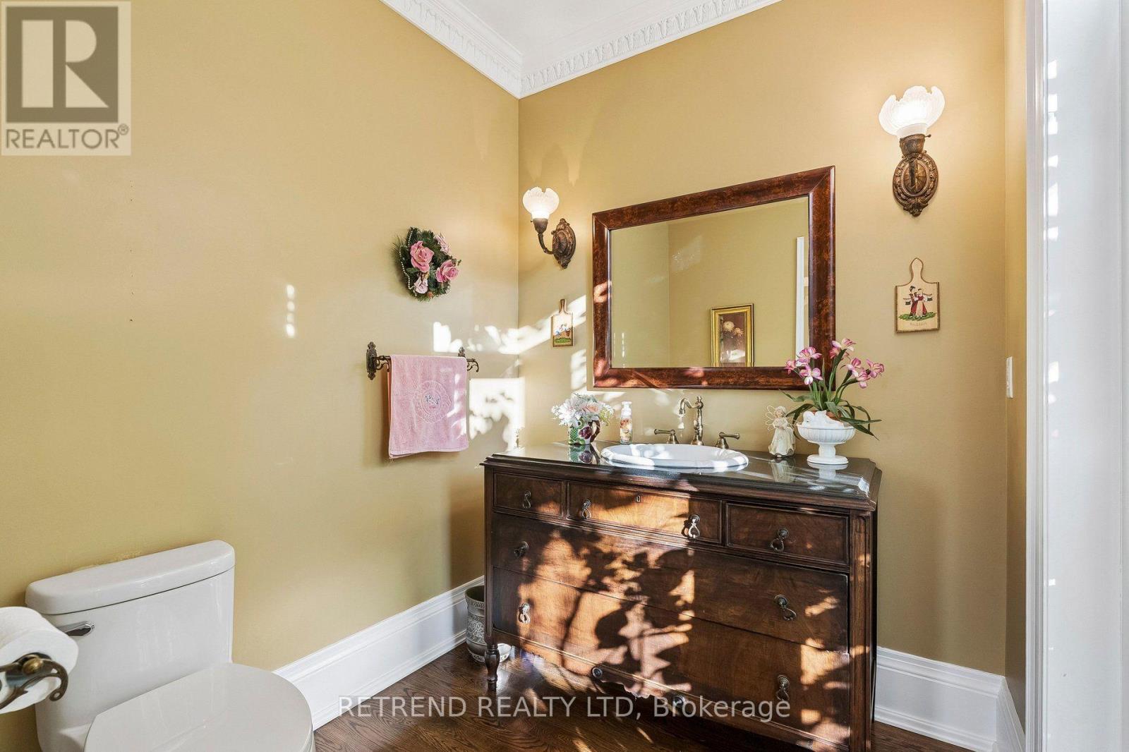 791 CLARENCE STREET - Image 21