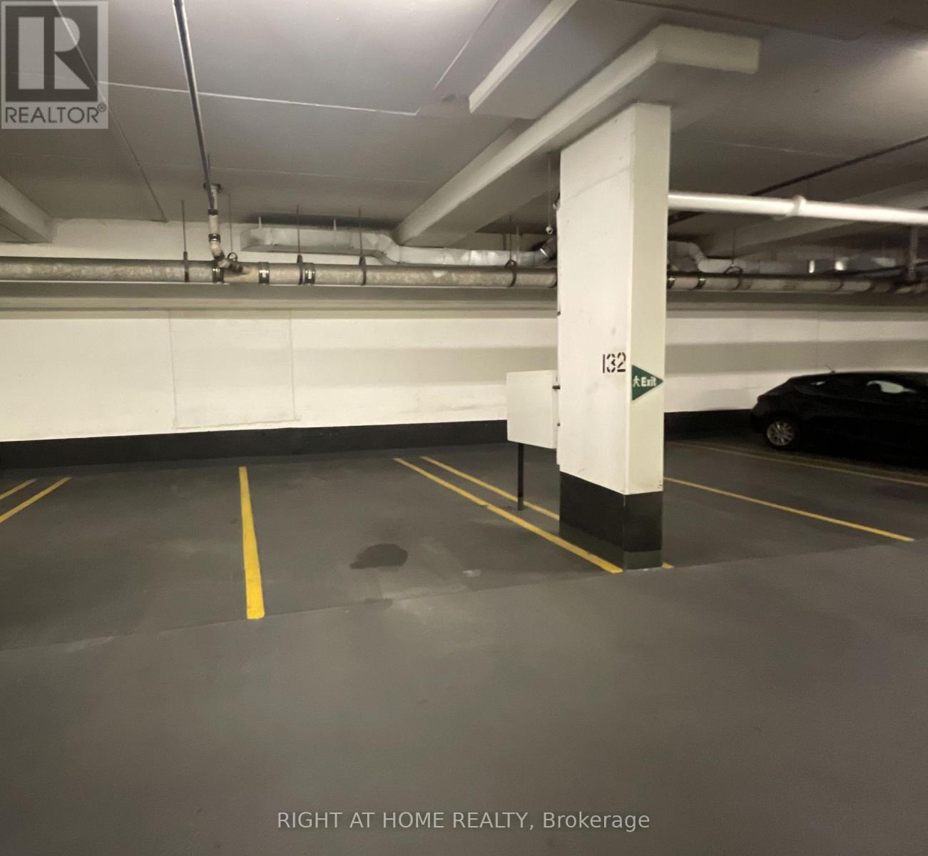 #407 1040 THE QUEENSWAY - Image 38