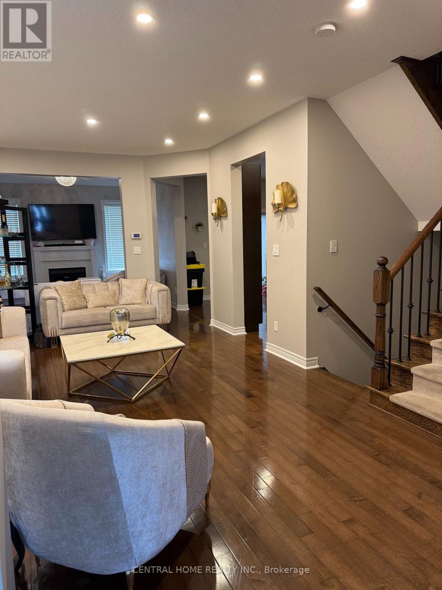 Photo of 29 AIKENHEAD AVENUE
