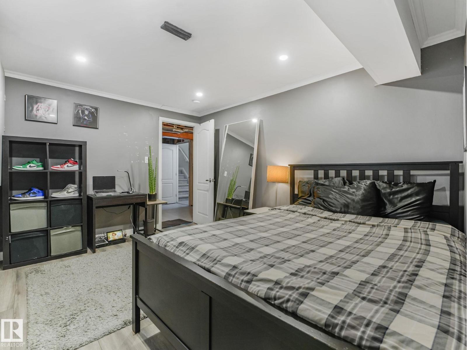 14 SUMAC LN - 37