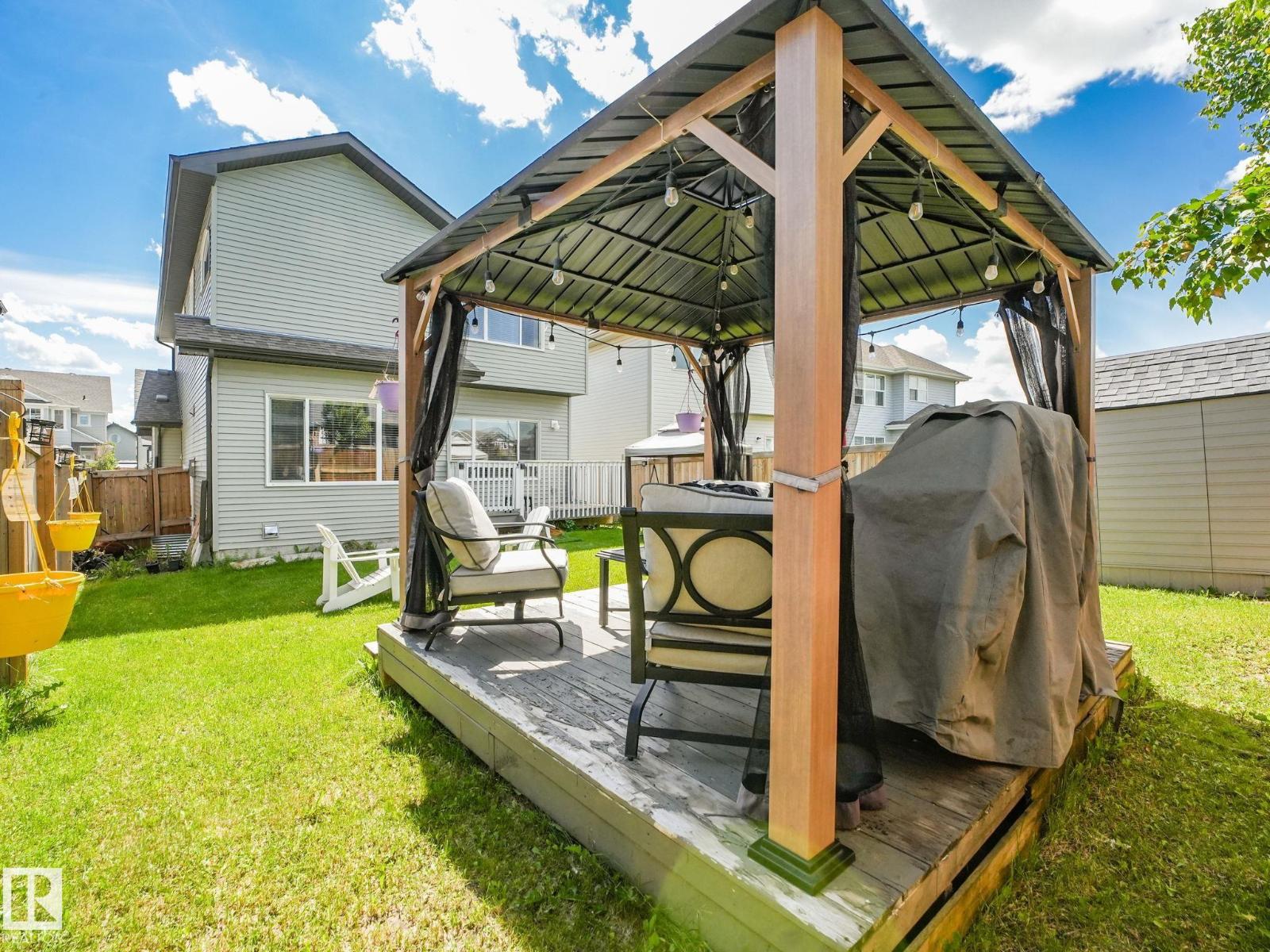 14 SUMAC LN - 43