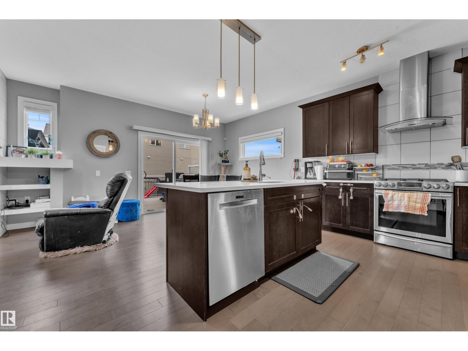 1942 CHAPMAN RD SW - 11