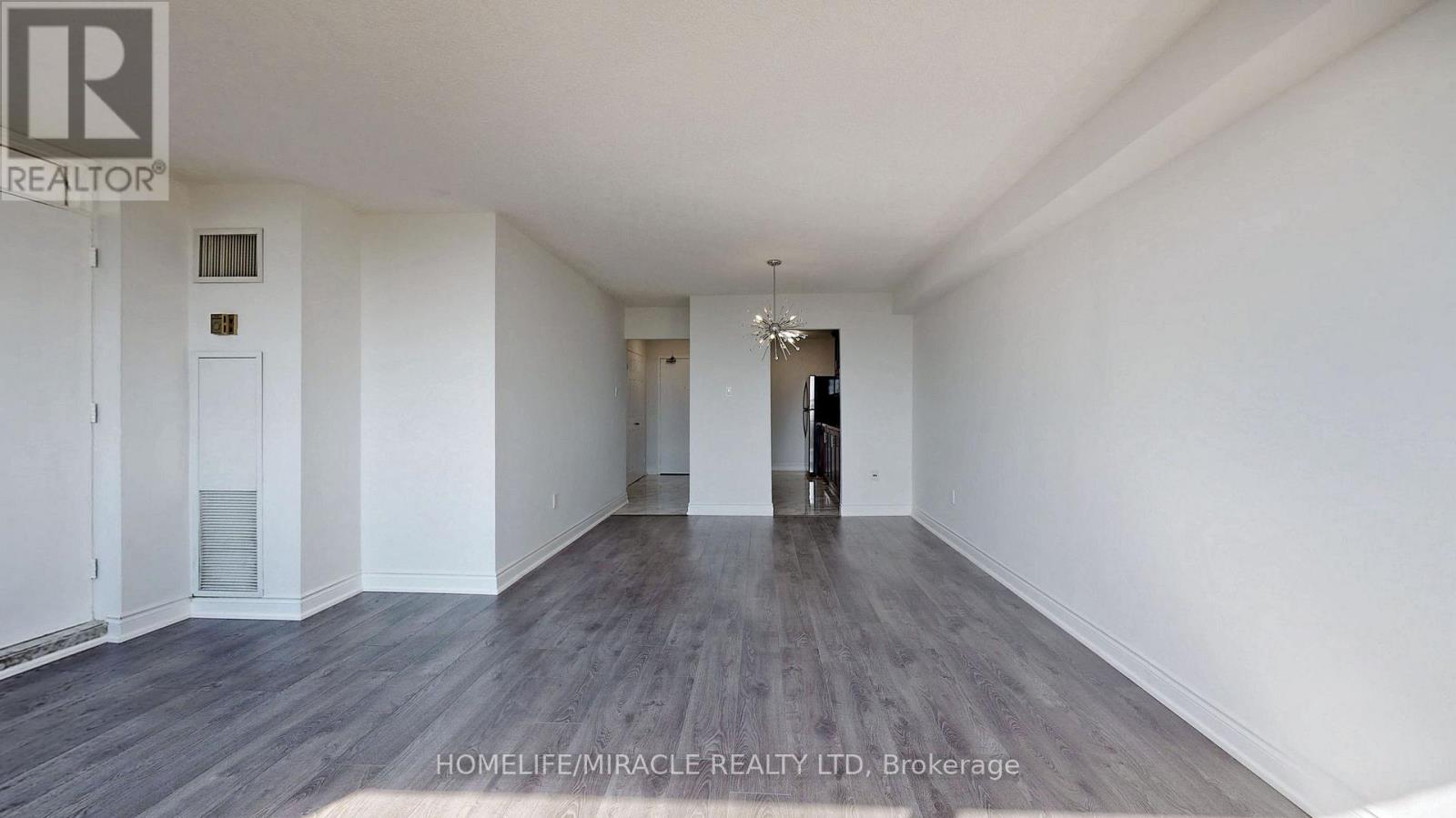 #1206 10 TOBERMORY DRIVE - 9