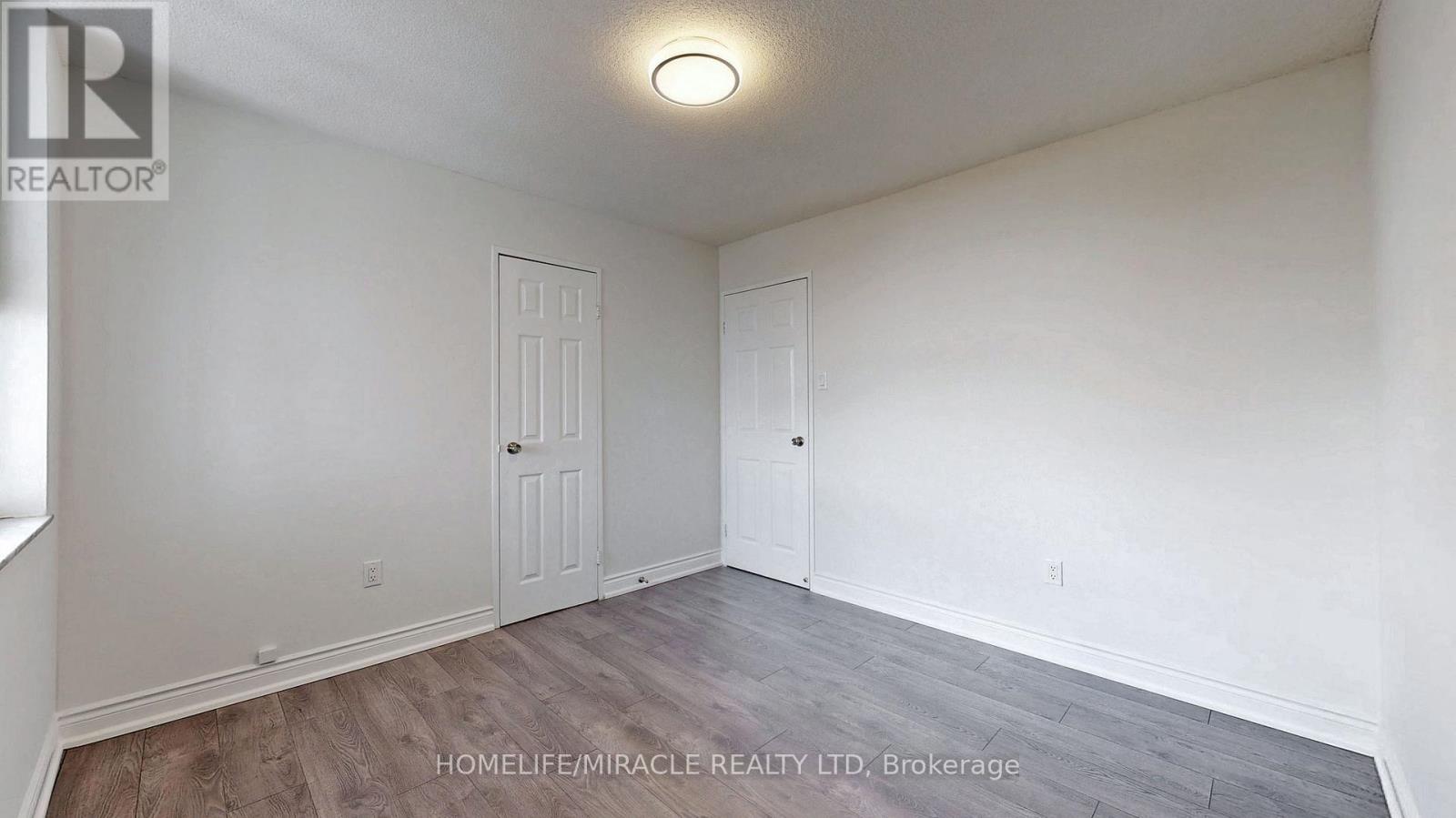 #1206 10 TOBERMORY DRIVE - 28