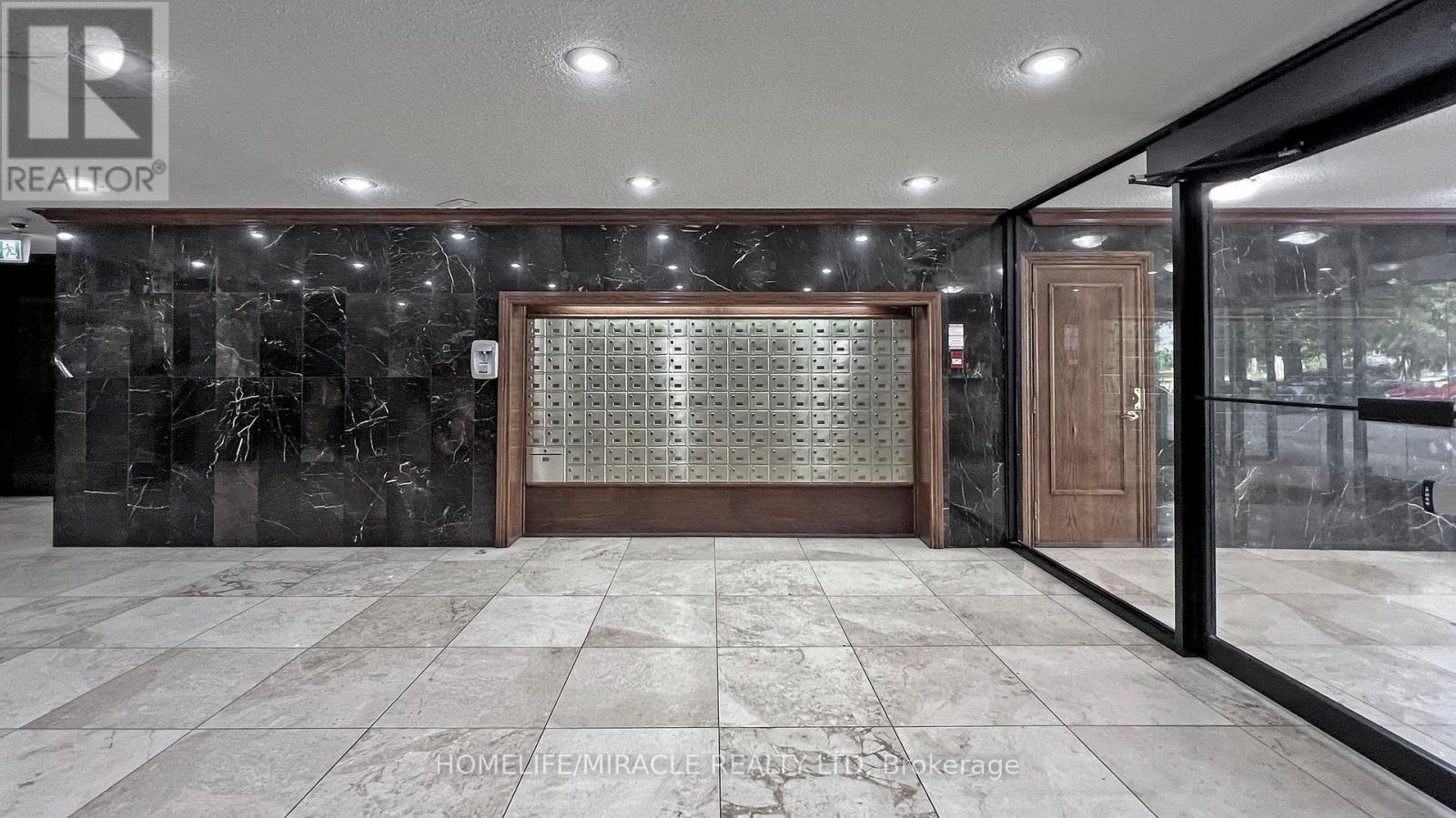 #1206 10 TOBERMORY DRIVE - 46