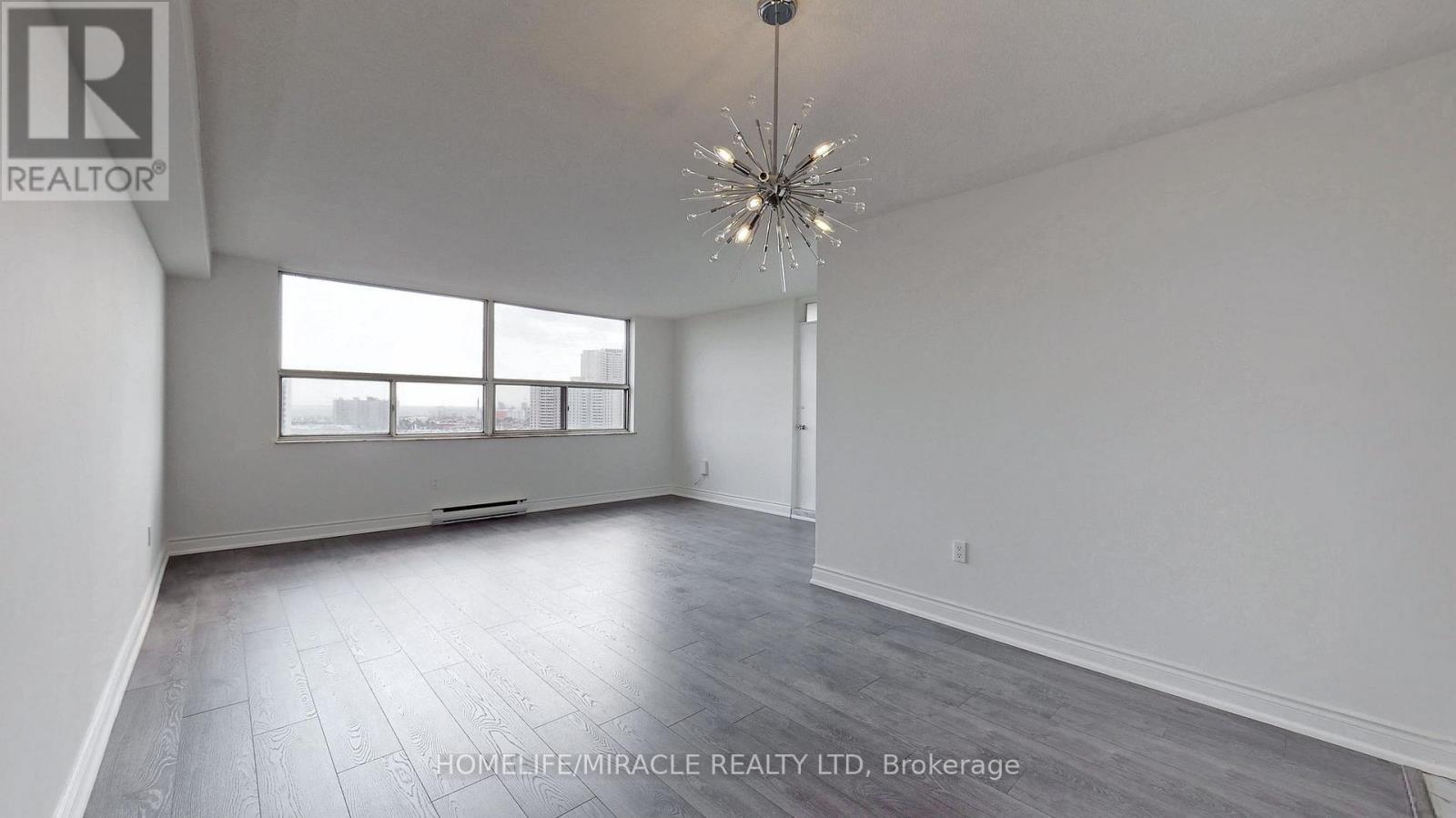 #1206 10 TOBERMORY DRIVE - 5