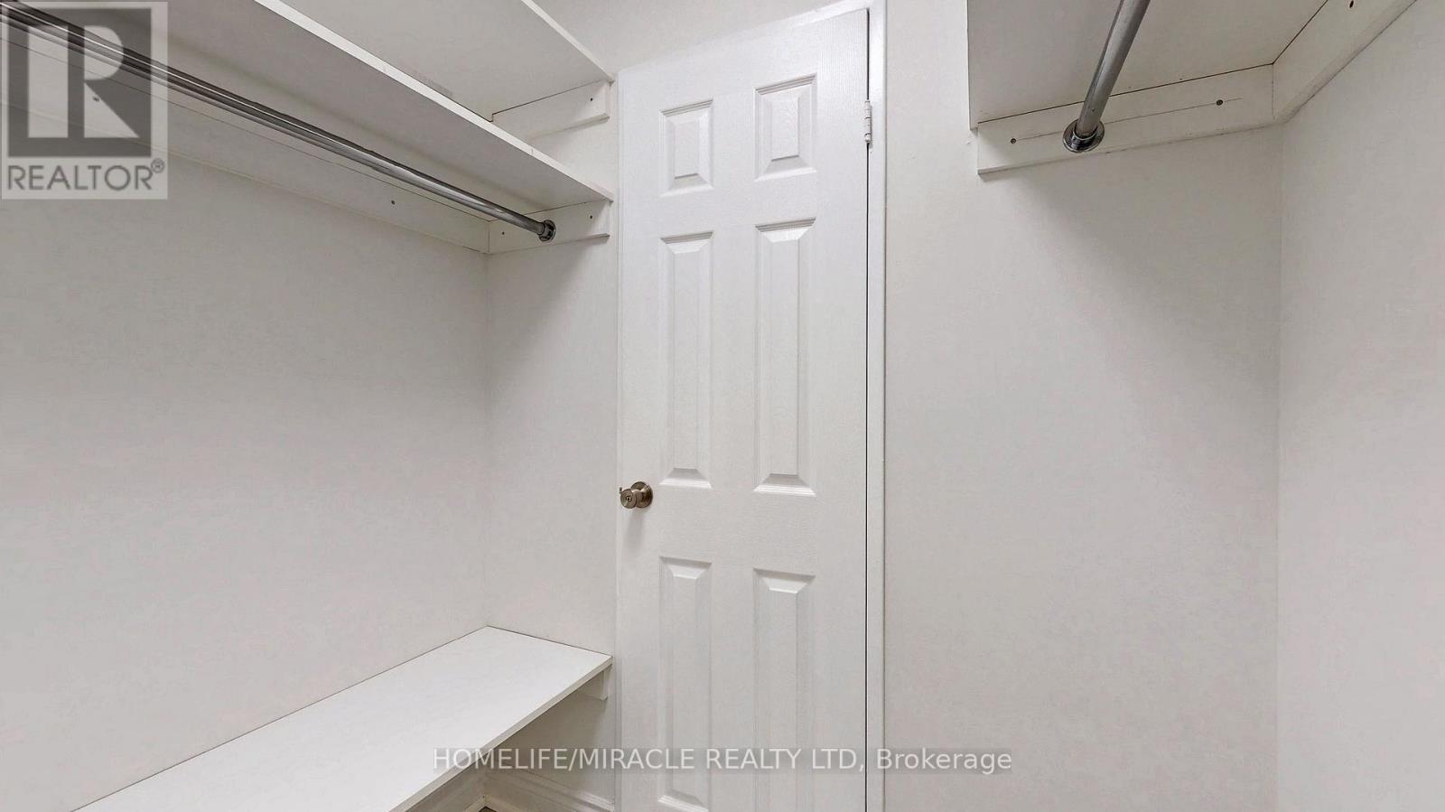 #1206 10 TOBERMORY DRIVE - 22