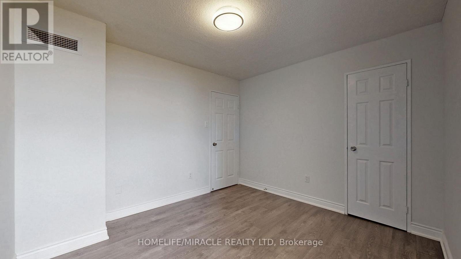 #1206 10 TOBERMORY DRIVE - 33
