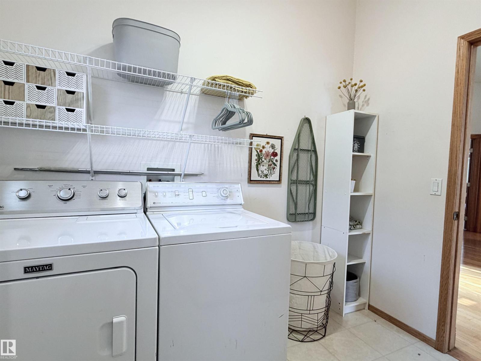 16203 89 ST NW - 28