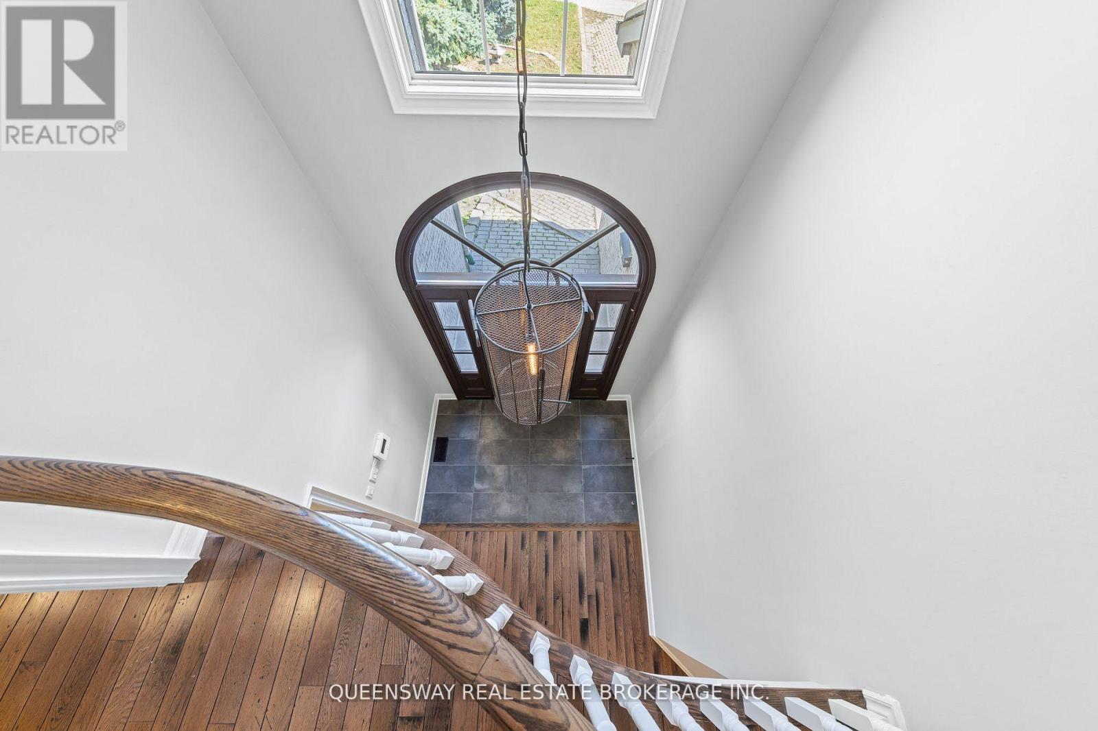 619 CULLER MEWS - 10