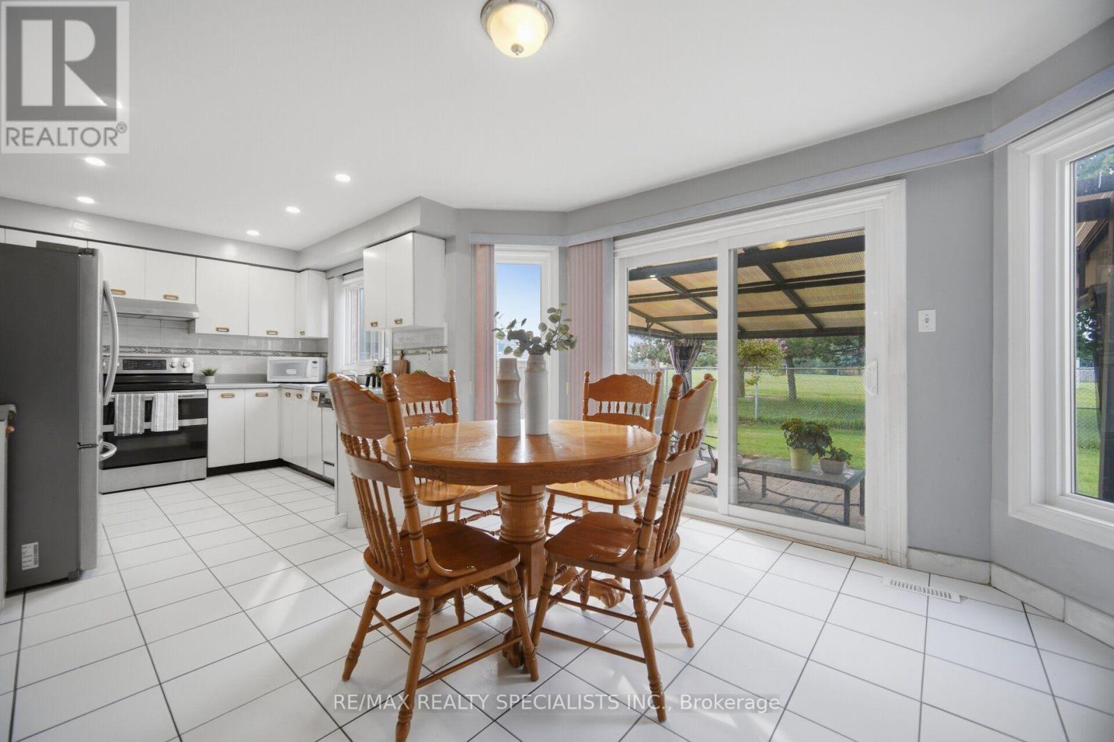 271 NAHANI WAY - Image 13