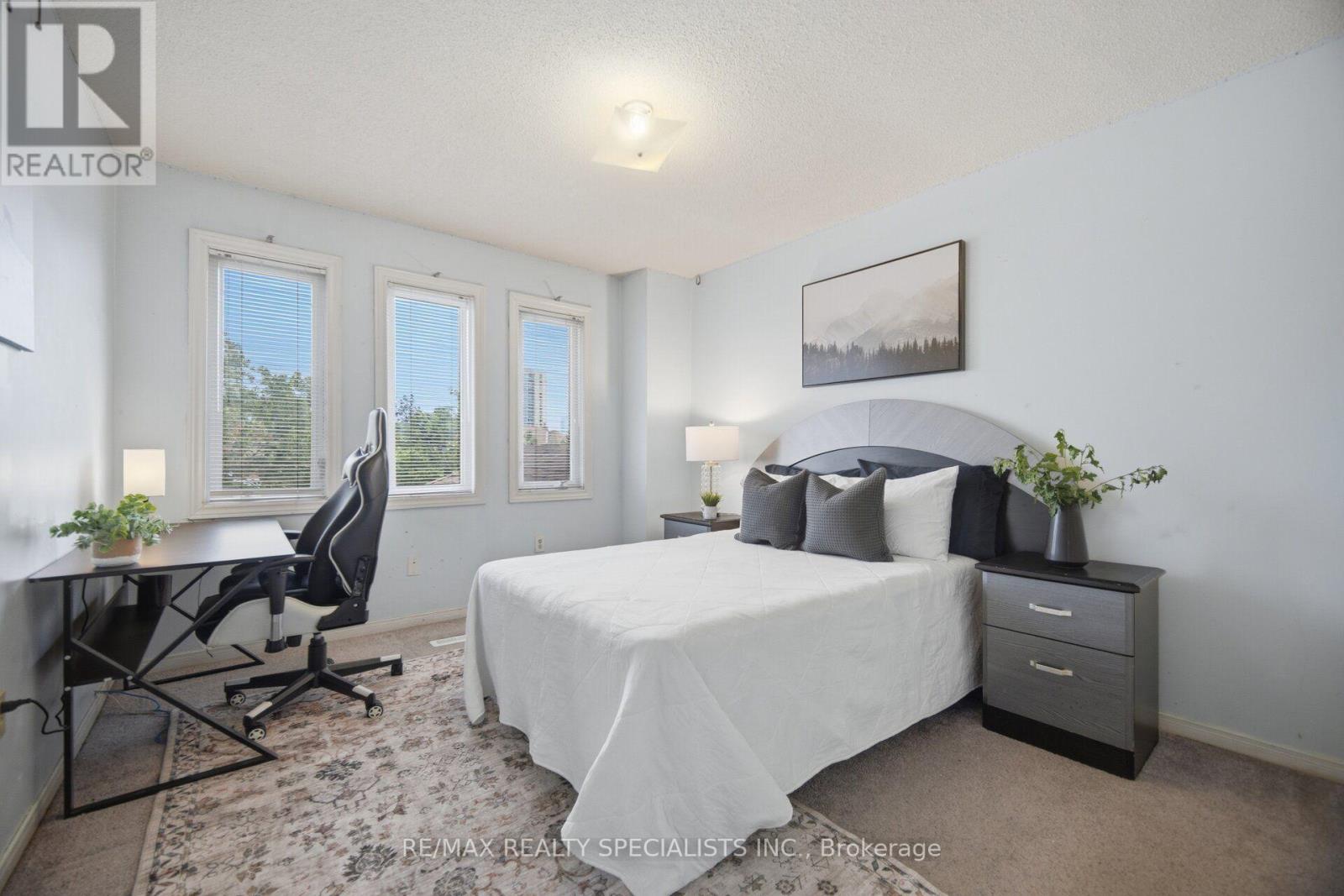 271 NAHANI WAY - Image 24