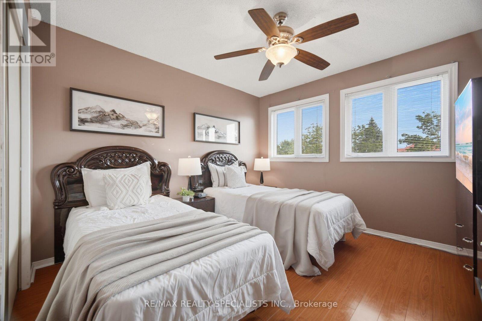271 NAHANI WAY - Image 25