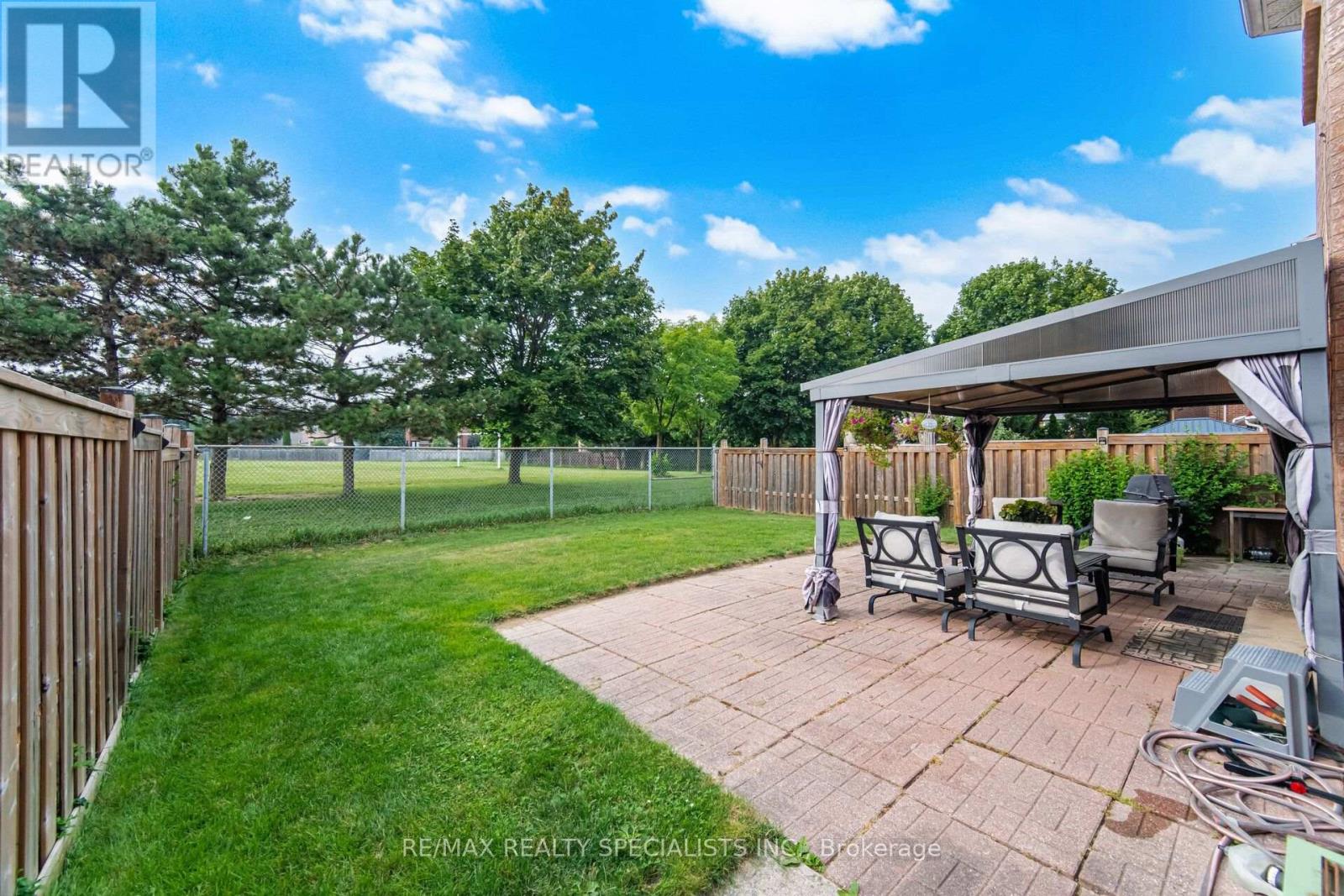 271 NAHANI WAY - Image 31