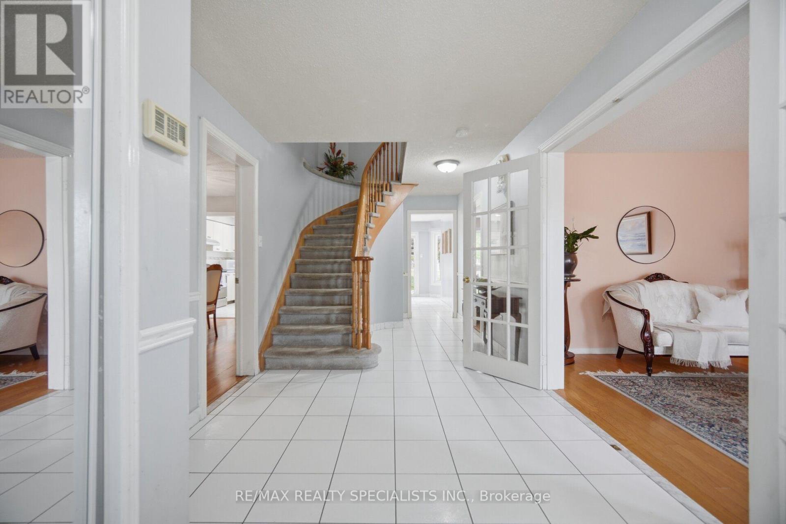 271 NAHANI WAY - Image 4