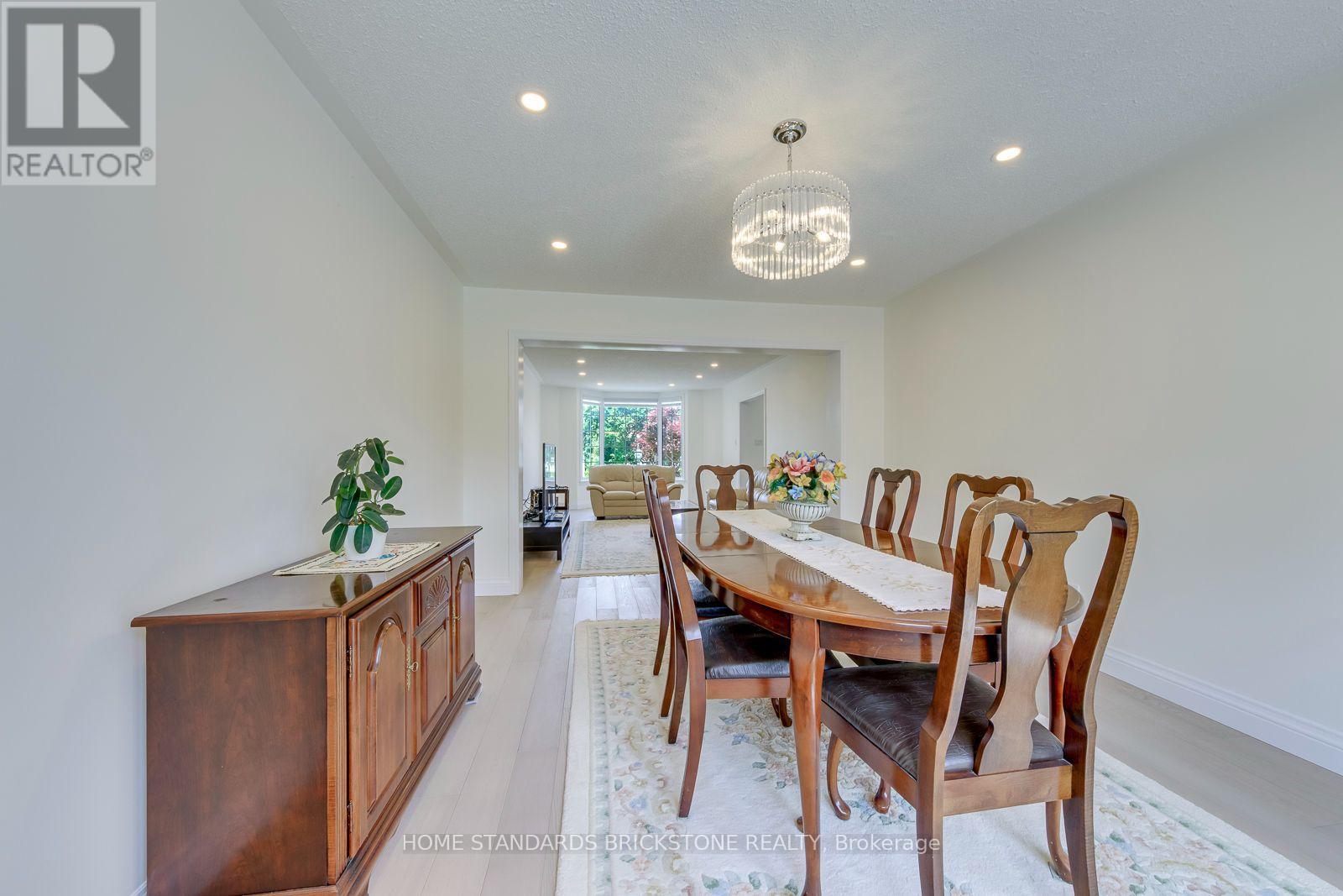 15 SAMUEL CRESCENT - 10