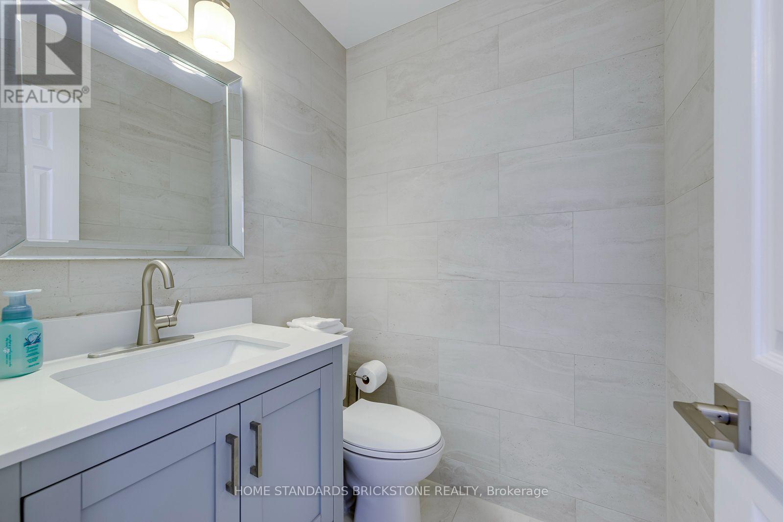 15 SAMUEL CRESCENT - 13