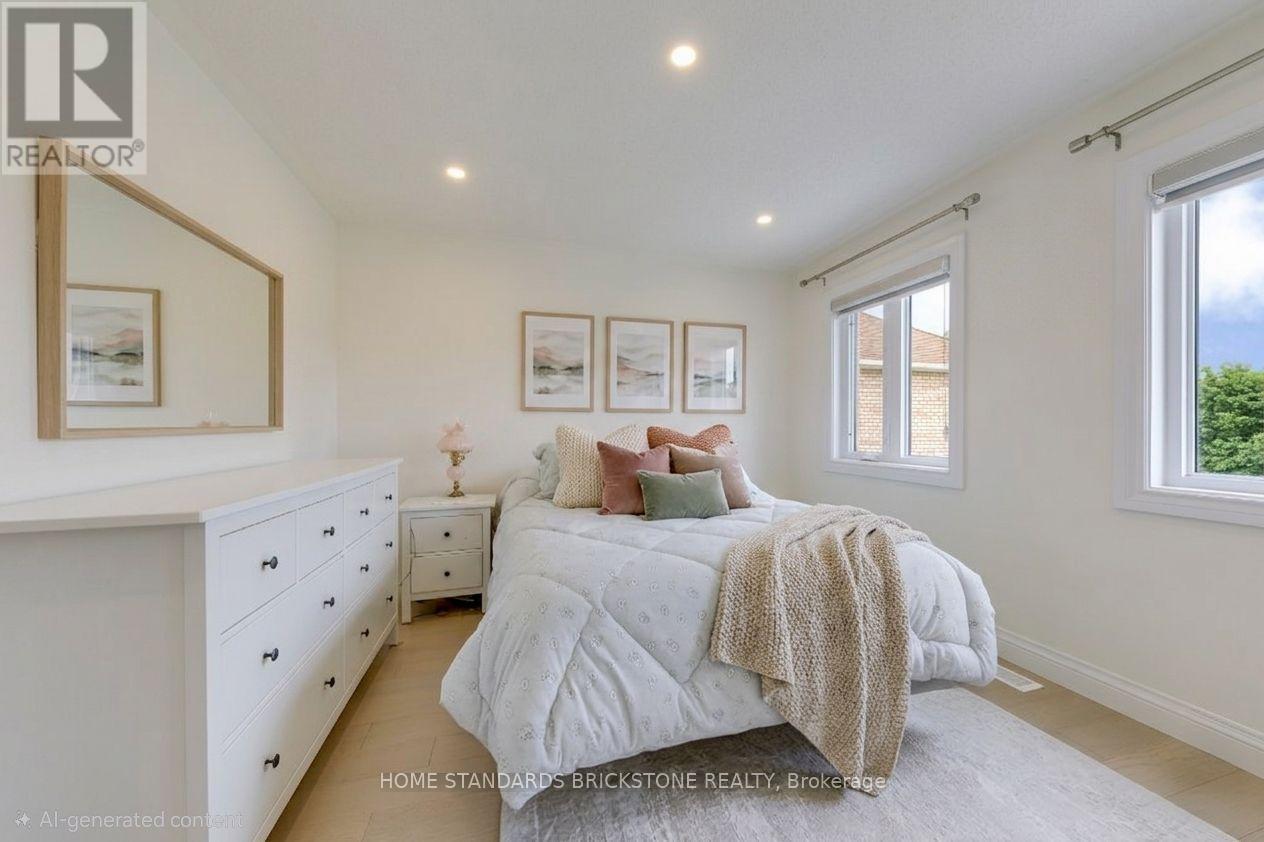15 SAMUEL CRESCENT - 24