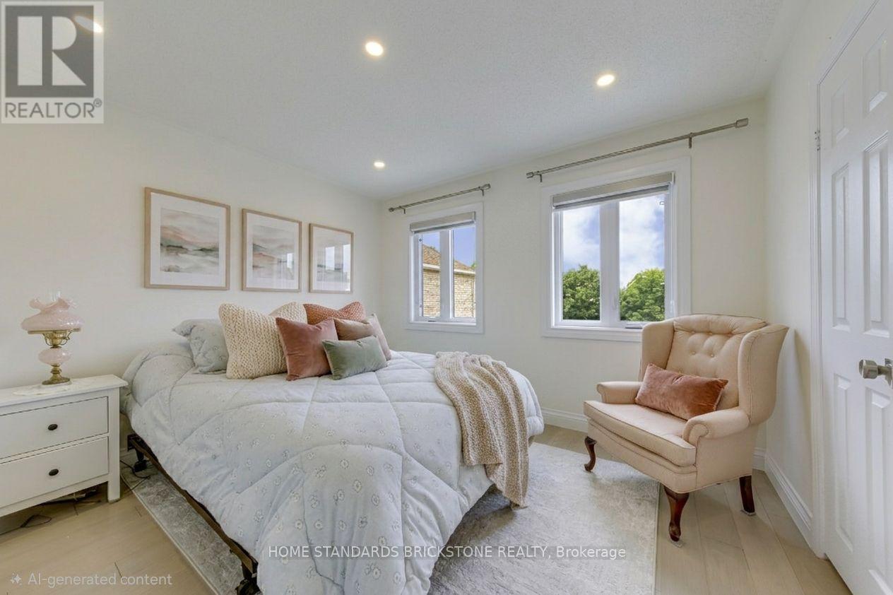 15 SAMUEL CRESCENT - 25