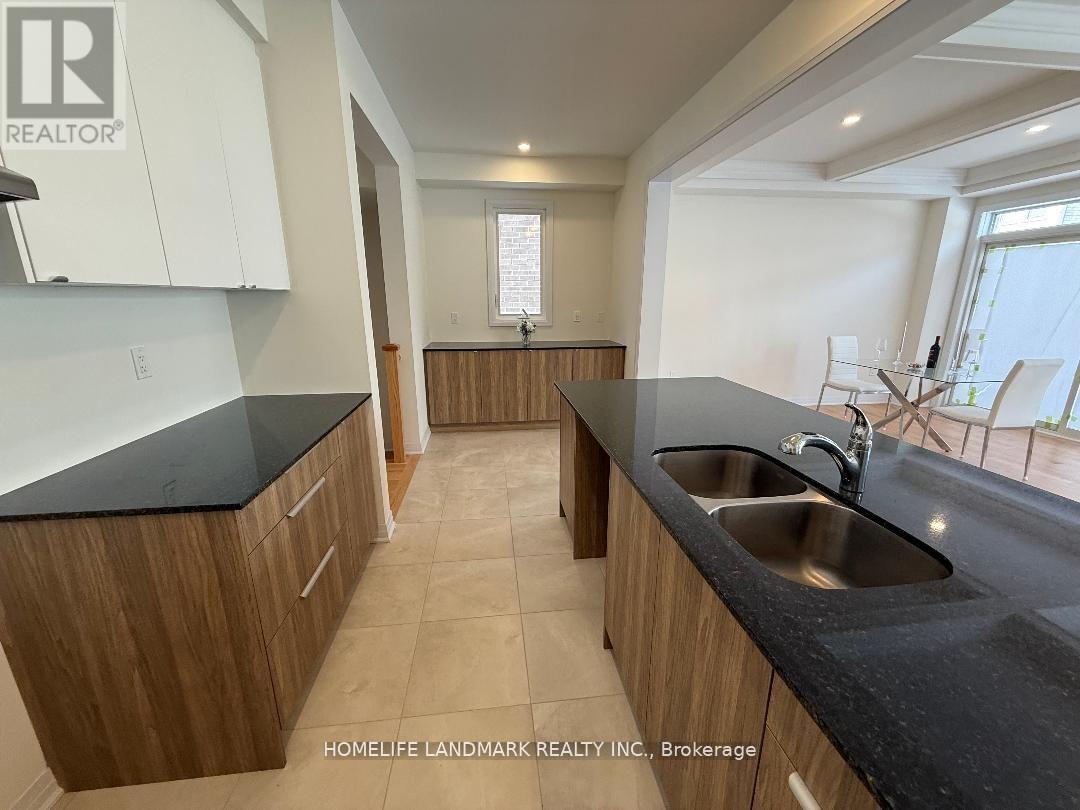 18 TYLER AVENUE - 12