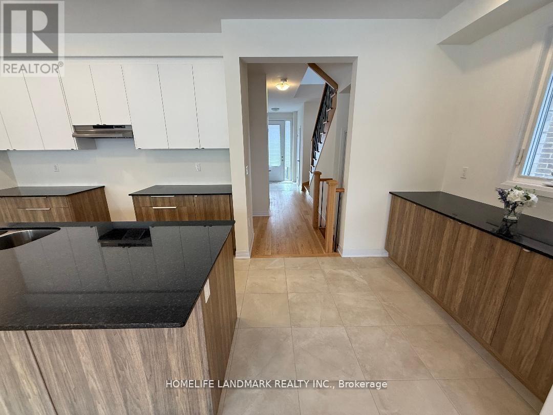 18 TYLER AVENUE - 14