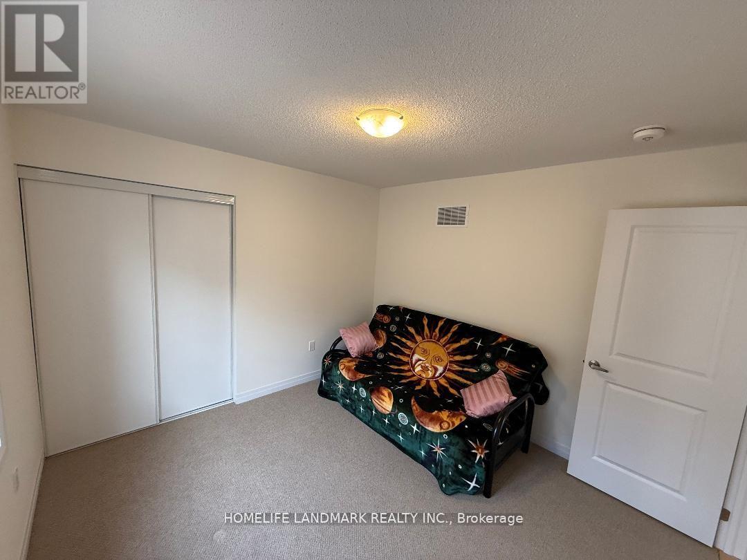 18 TYLER AVENUE - 26