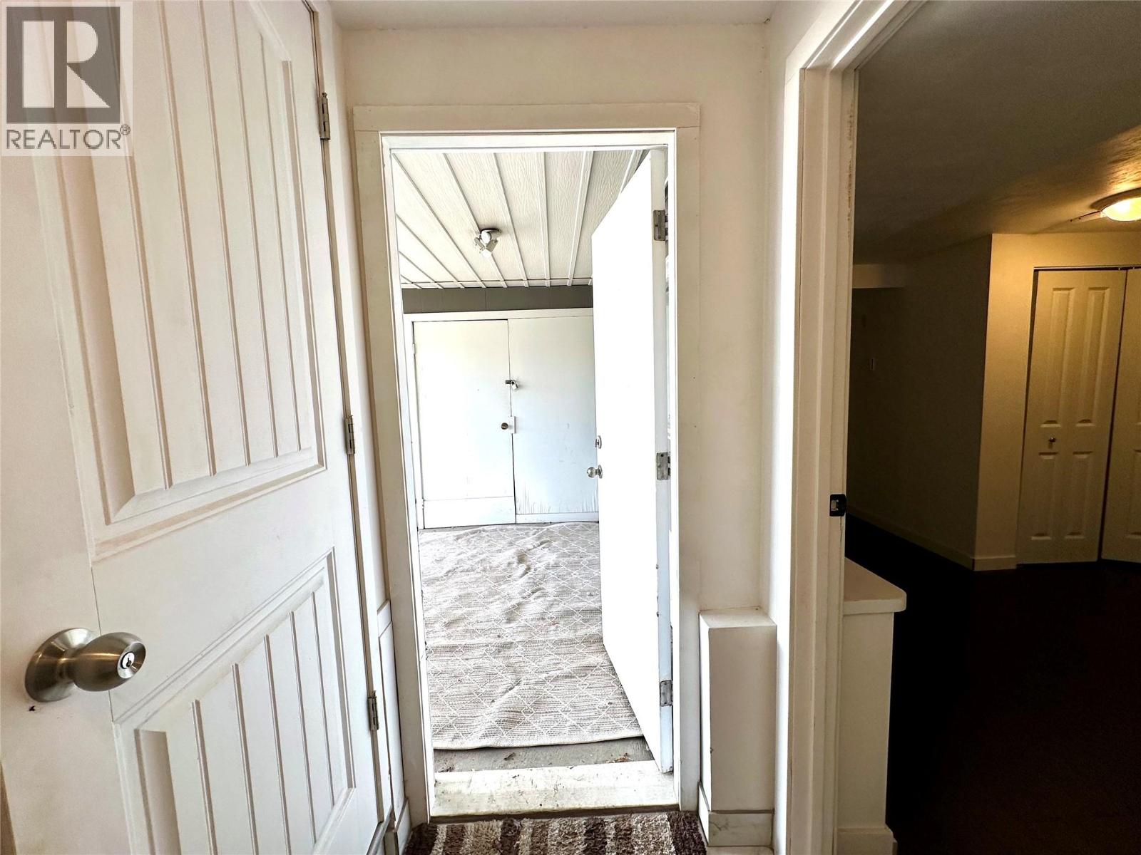 3802 21 Avenue - Image 41