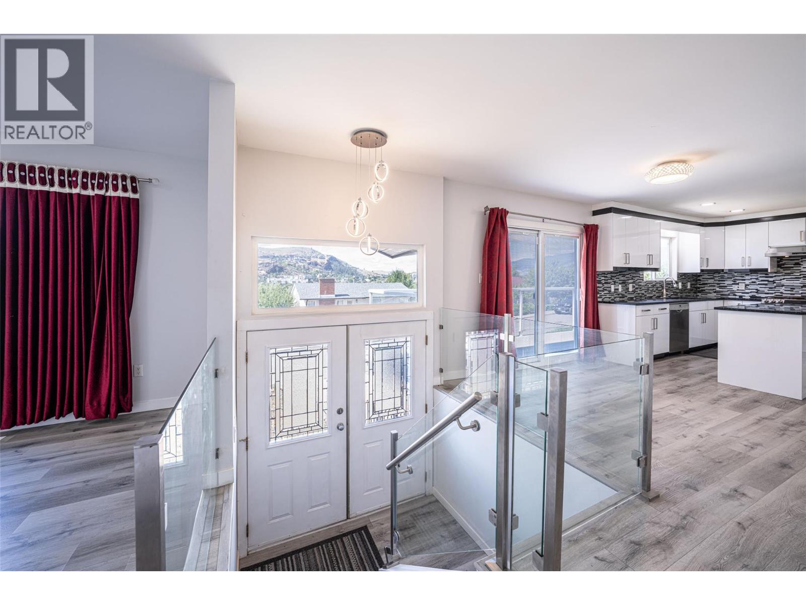 3802 21 Avenue - Image 40
